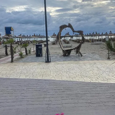 Hotel Miami Golem (Tirana)