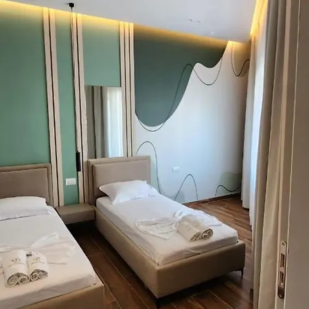 Miami Hotel