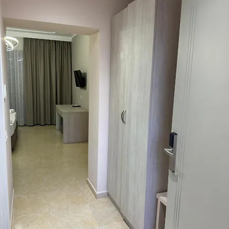 Hotel Miami *