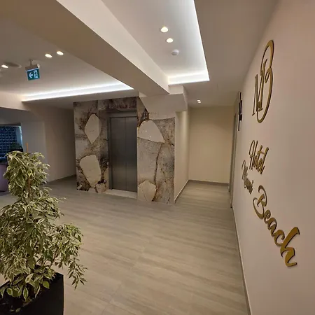 Miami Hotel *